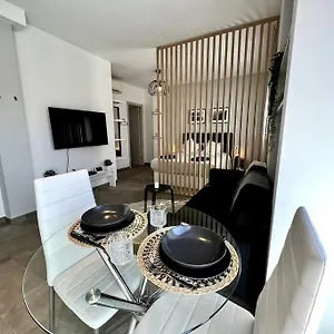 Apartamento Loft Moderno En Buena Ubicacion, Terrassa
