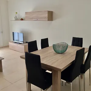 https://piso-centrico-de-100-m2.topcostabravahotels.com