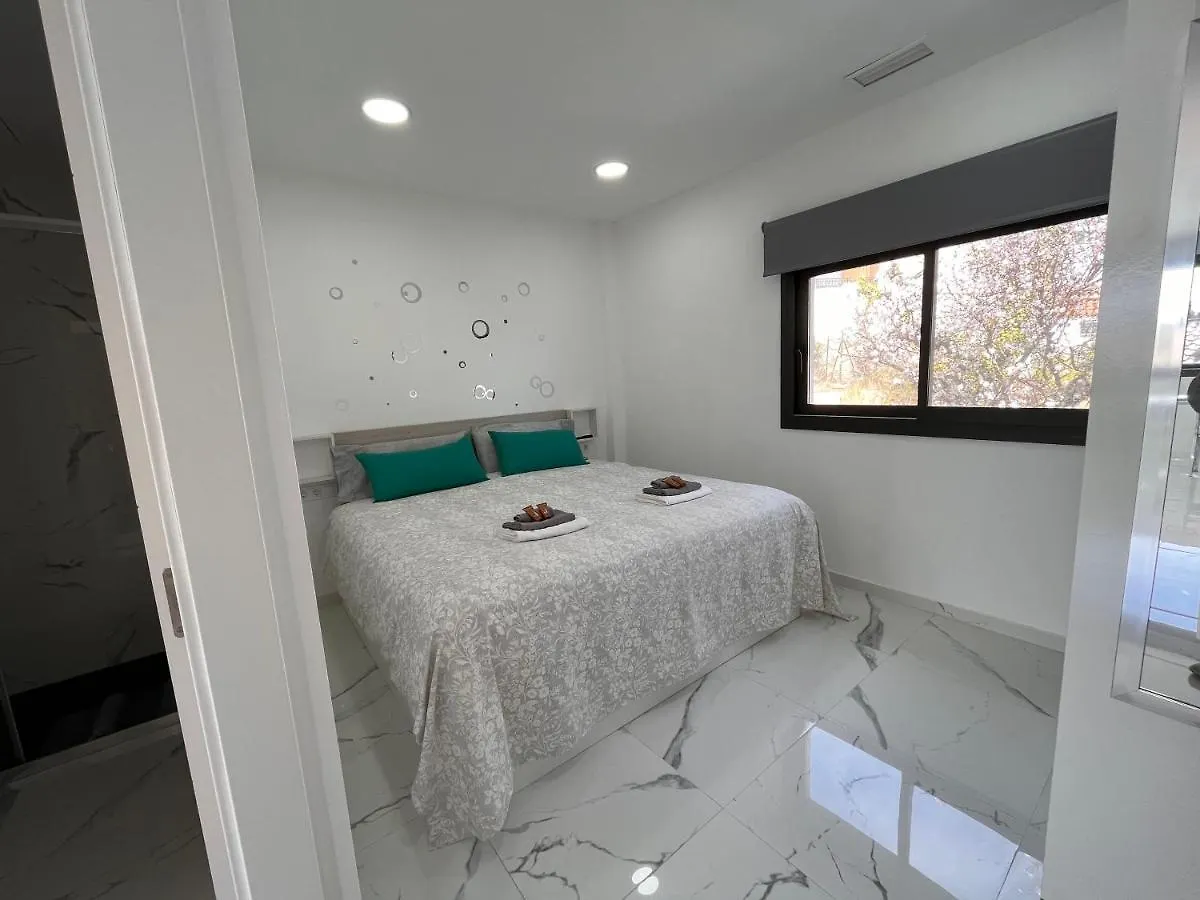 Apartamentos Rosa De Abril Teia Spain