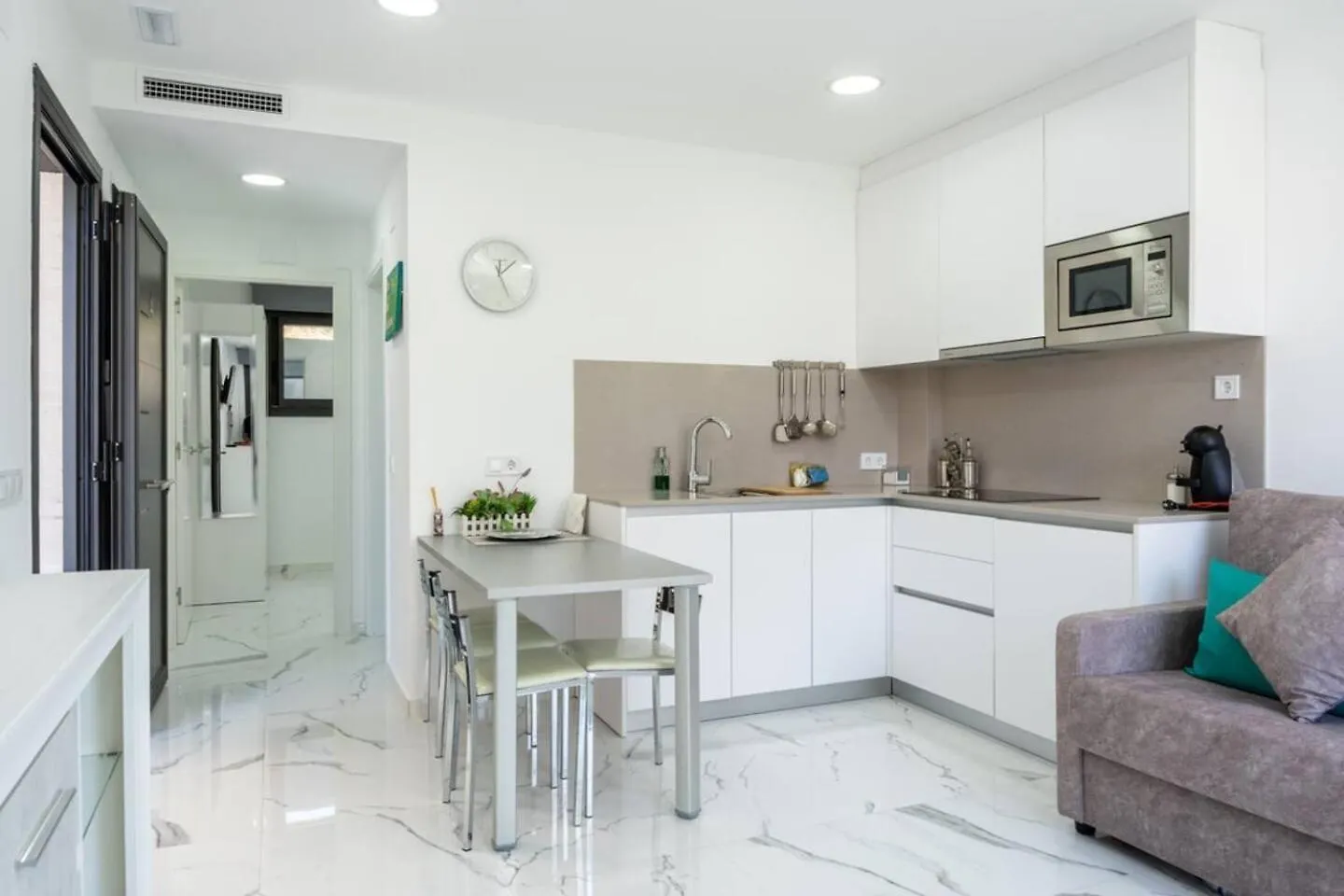 Apartamentos Rosa De Abril Teia 0*,  Španělsko